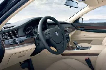 BMW 7-series - 9