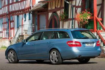 Mercedes-Benz E 220 CDI BlueEFFICIENCY Estate Elegance - 22